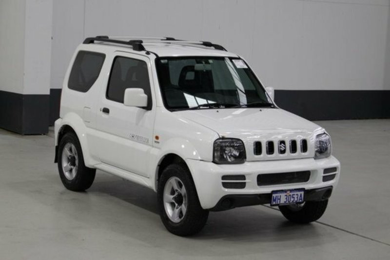2009 SUZUKI JIMNY SIERRA (4x4)