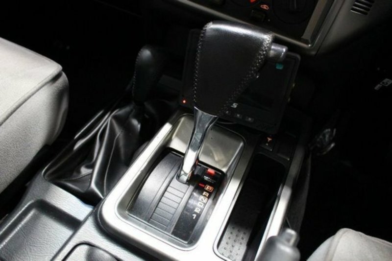 2008 NISSAN PATROL ST (4x4) GU VI