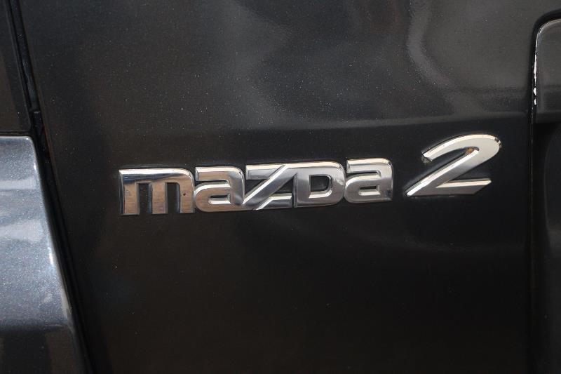 2005 MAZDA 2 GENKI