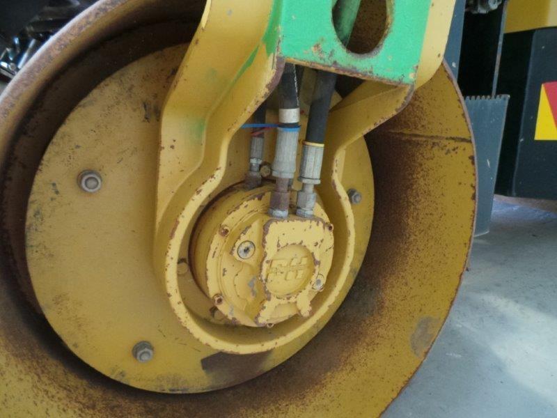 CATERPILLAR CB-224E