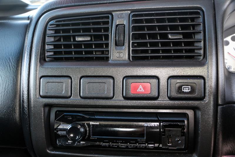 2000 NISSAN PULSAR SSS N15 S2