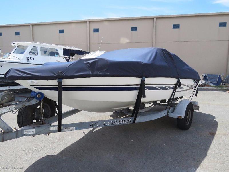 Glastron Gt 185 PLUM BOWRIDER WITH UNDER 80 HOURS OLD!!