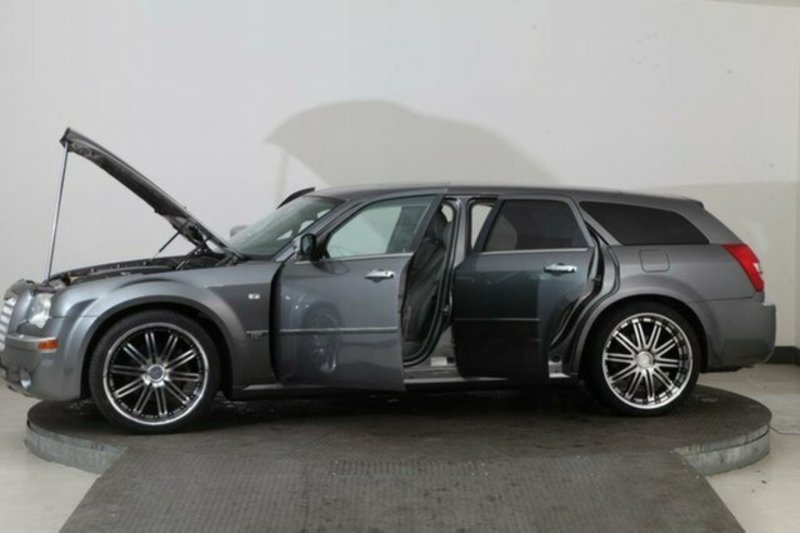 2006 CHRYSLER 300C 5.7 HEMI V8 TOURING LE MY06