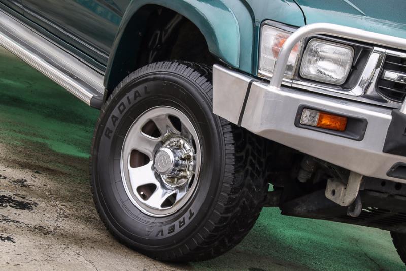 1999 TOYOTA HILUX SR5 LN167R