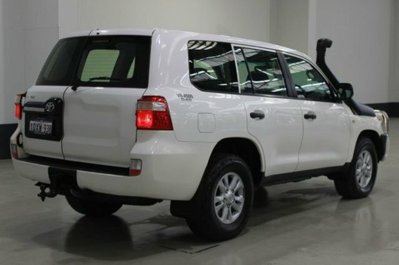 2012 TOYOTA LANDCRUISER GX (4x4) VDJ200R