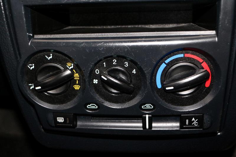 2004 HYUNDAI GETZ GL TB