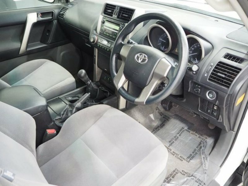 2011 TOYOTA LANDCRUISER PRADO GX (4x4) KDJ150R