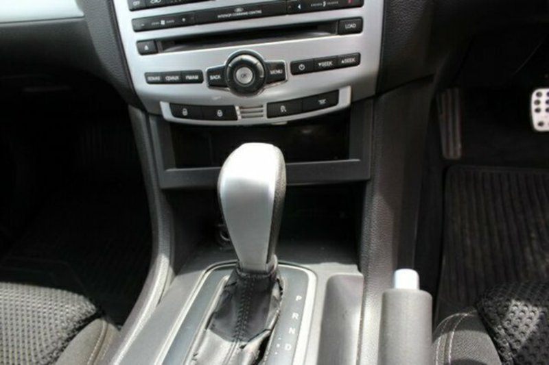 2010 FORD FALCON XR6 FG