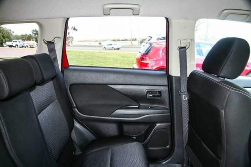 2015 MITSUBISHI OUTLANDER LS (4x4) ZK MY16