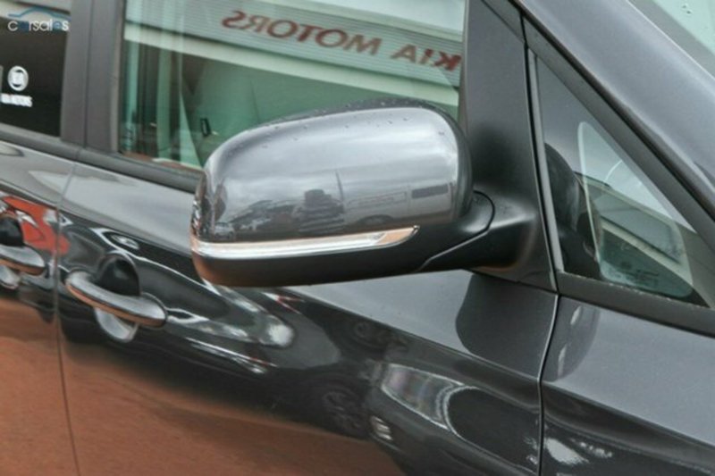 2015 KIA CARNIVAL SI YP MY15