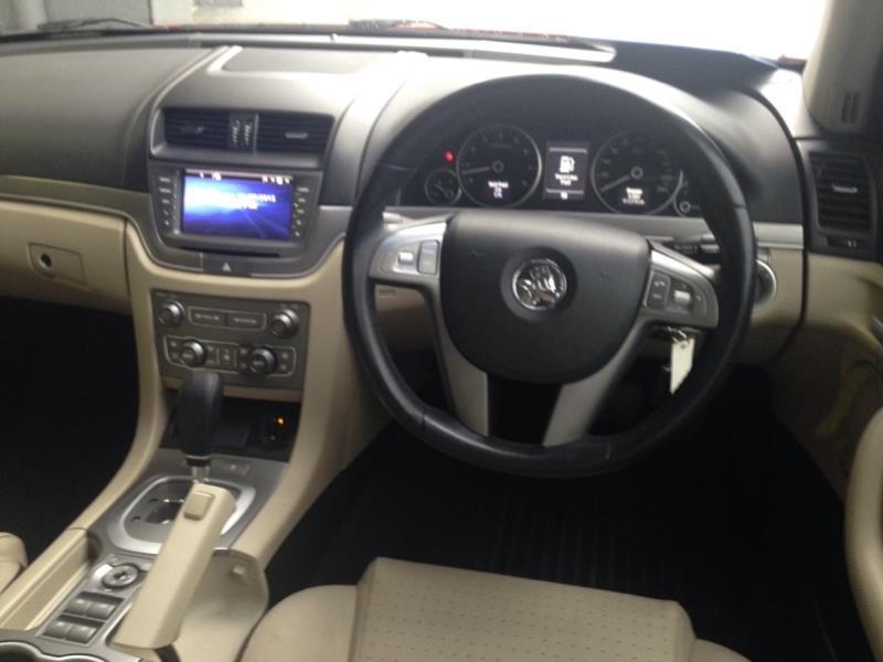 2010 HOLDEN CALAIS V REDLINE EDITION VE II