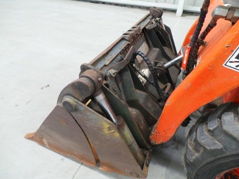 2004 BOBCAT 463
