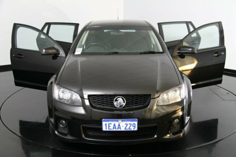 2011 HOLDEN COMMODORE SV6 Sportwagon VE II