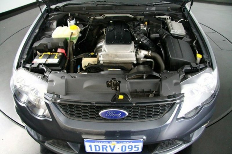 2011 FORD FALCON XR6 FG