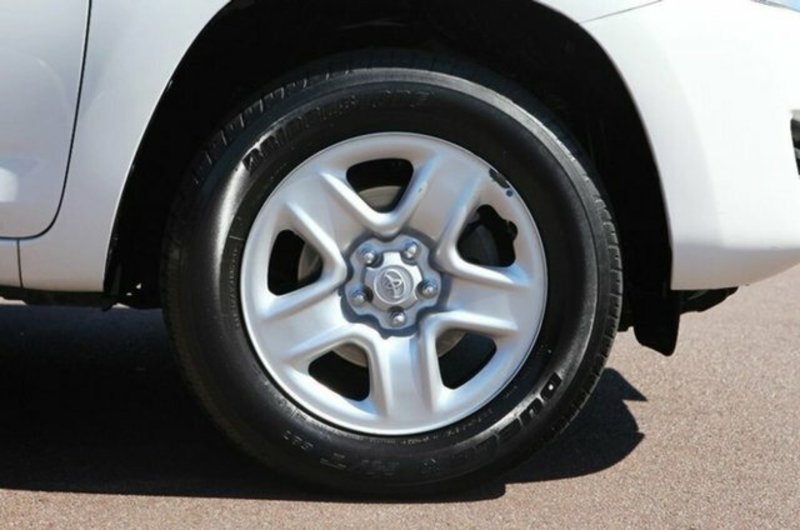 2010 TOYOTA RAV4 CV (2WD) ACA38R