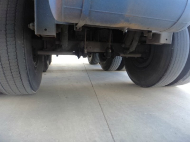 1996 Lucar Refrigerated Van Semi Trailer