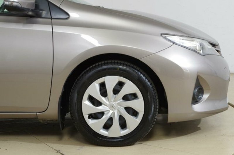 2013 TOYOTA COROLLA Ascent S-CVT ZRE182R