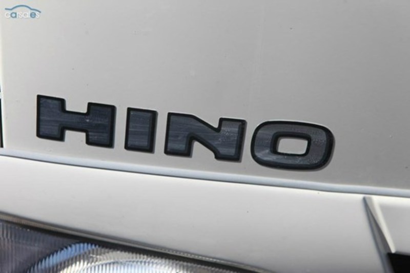 2011 HINO 300 SERIES 616 4X2 AUTO