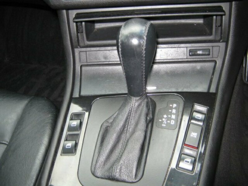 2001 BMW 318I Executive Steptronic E46