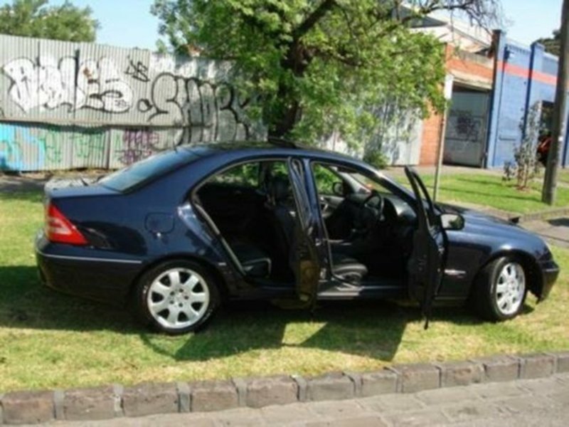 2002 MERCEDES-BENZ C200 KOMPRESSOR ELEGANCE W203