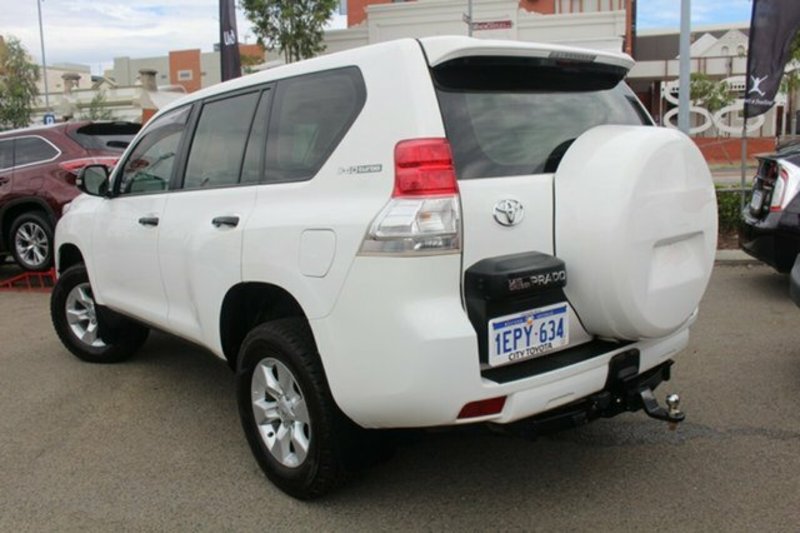 2012 TOYOTA Landcruiser Prado GX KDJ150R