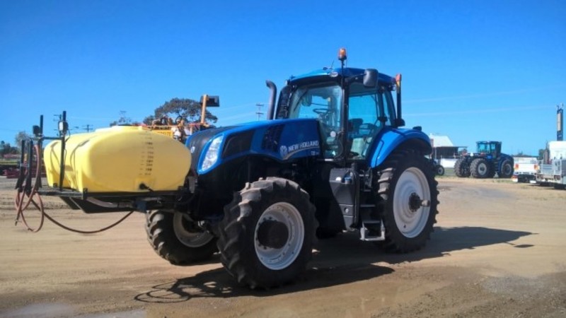 2012 NEW HOLLAND T8.390 340hp FWA Tractor T8.390 Tractor