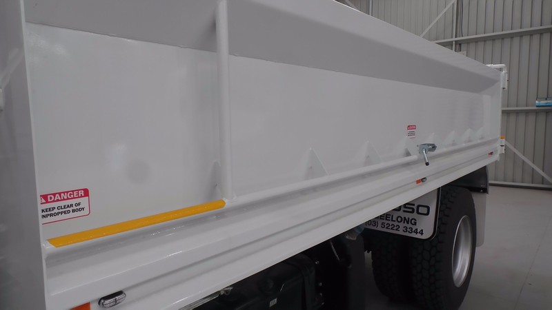 2017 FUSO Fighter 1627 Fighter 1627 Truck