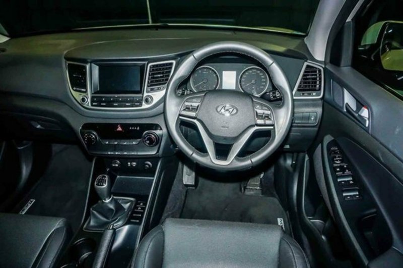 2017 HYUNDAI TUCSON Active X 2WD TL MY17