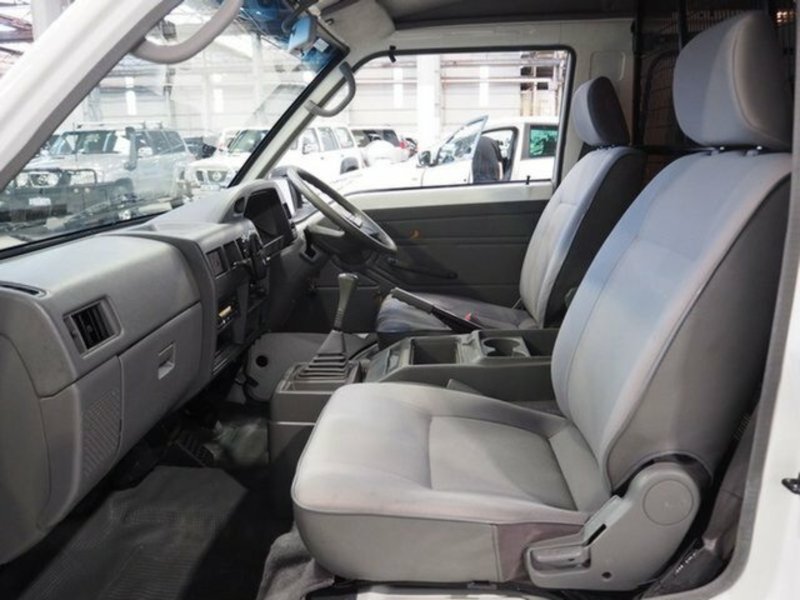 2008 MITSUBISHI EXPRESS SWB SJ MY07