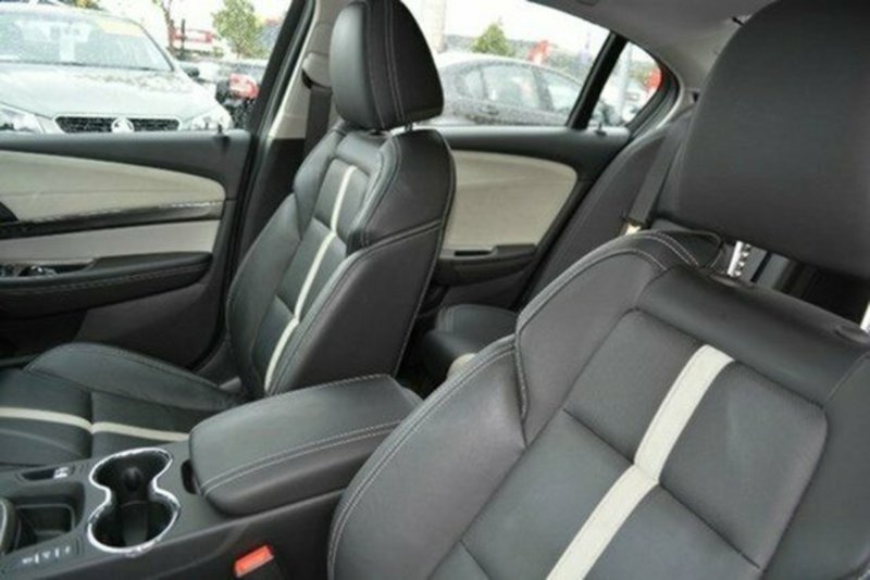 2014 HOLDEN CALAIS V VF