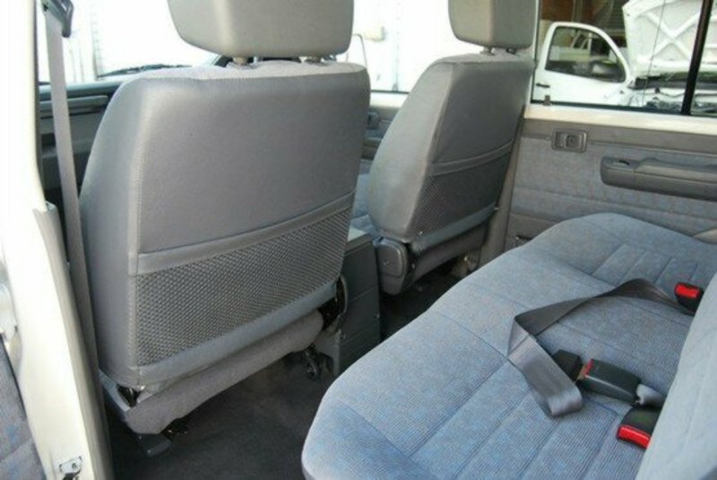 2009 TOYOTA LANDCRUISER GXL VDJ76R