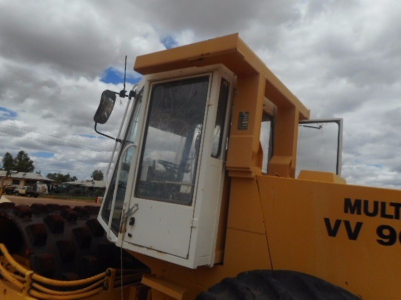 1996 Multipac VV900 VV900 RollerCompacting