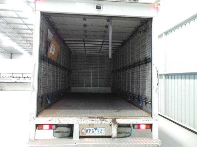 2007 FUSO CANTER