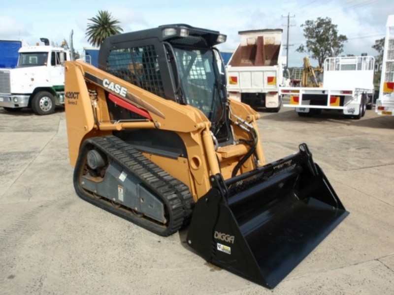 CASE 420CT Loader