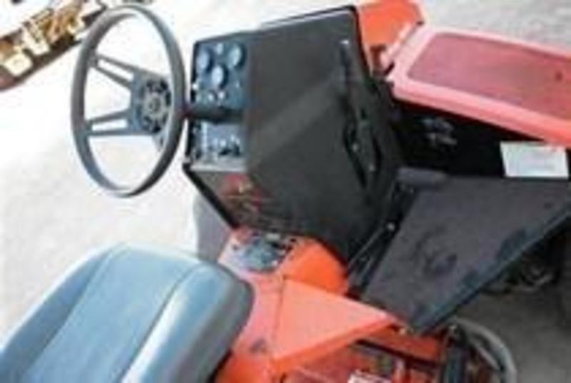 JACOBSEN 1900D