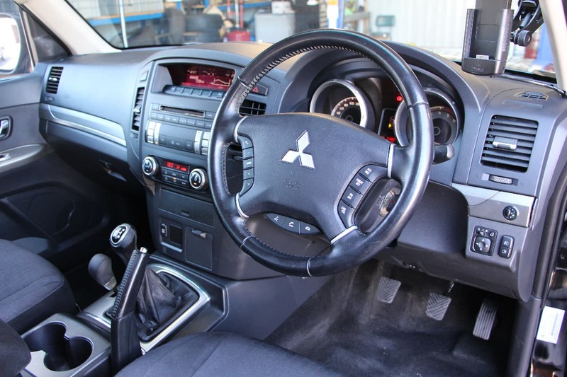 2013 MITSUBISHI PAJERO GLX-R NW