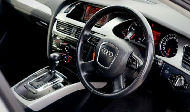 2011 AUDI A4 2.0 TFSI B8 (8K) MY12