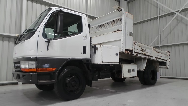 2002 MITSUBISHI CANTER Canter Truck