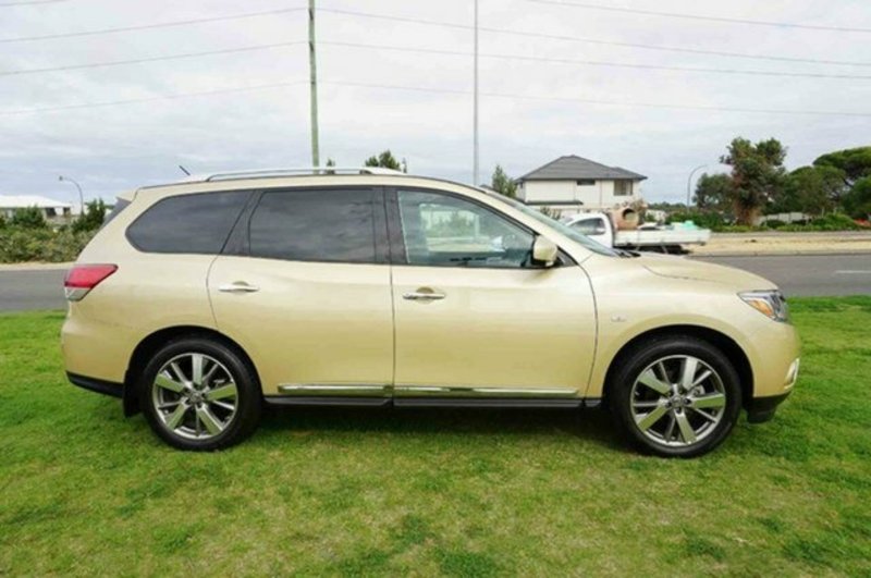 2015 NISSAN PATHFINDER Ti (4x4) R52
