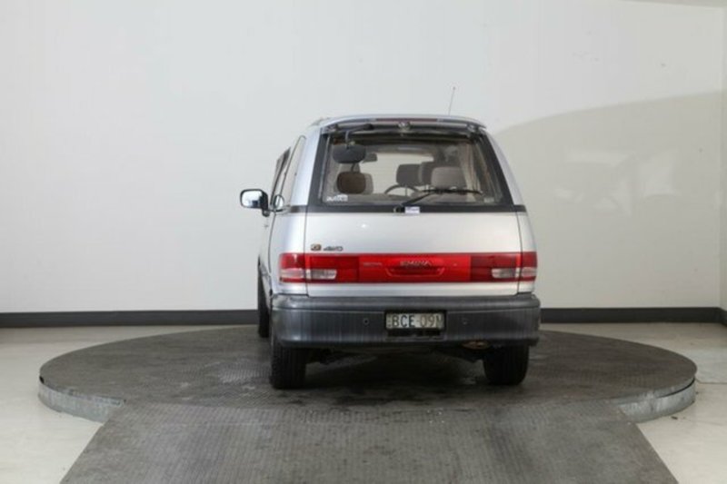 1992 TOYOTA ESTIMA EMINA