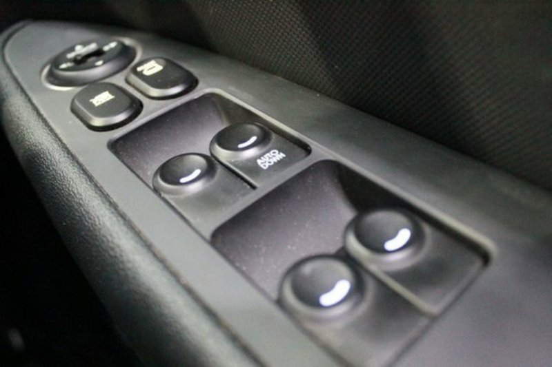 2011 HYUNDAI i30 SX FD MY11