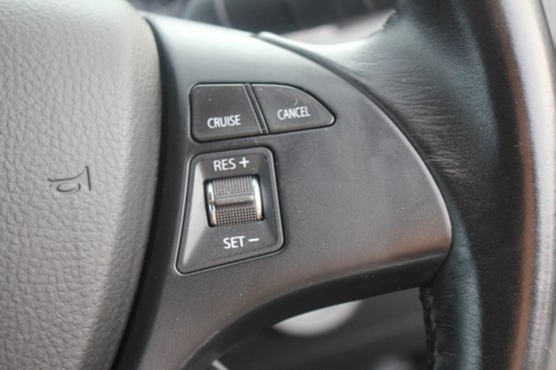 2010 SUZUKI KIZASHI XL FR