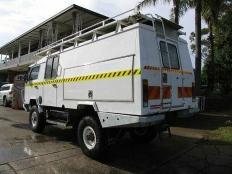 1995 OKA LT HD MULTI VEHICLE TRUCK