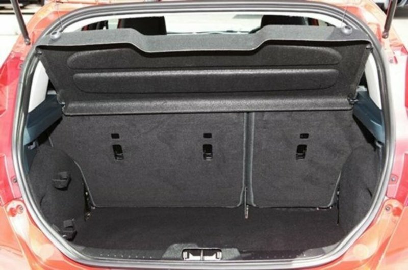 2013 FORD FIESTA LX WT
