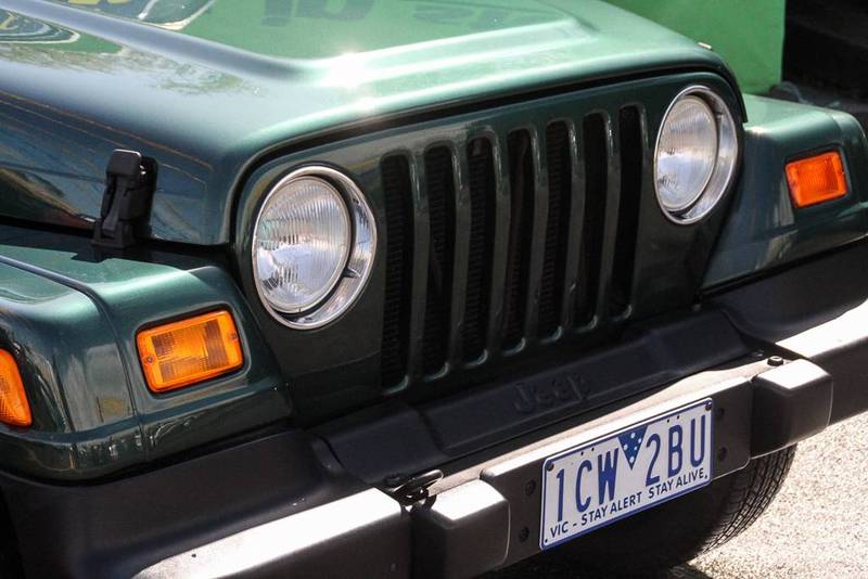2000 JEEP WRANGLER RENEGADE (4x4) TJ