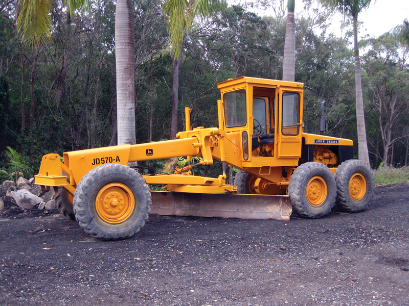 JOHN DEERE 570A
