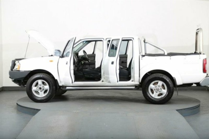 2009 NISSAN NAVARA ST-R (4x4) D22 MY08