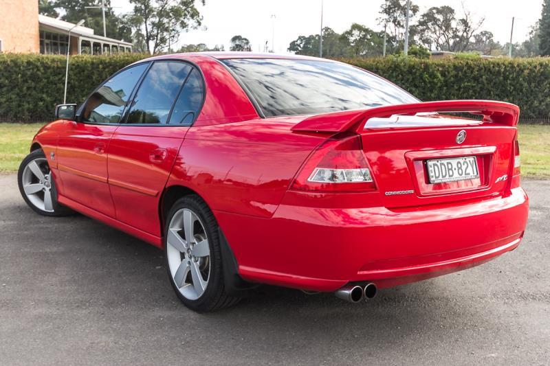 2004 HOLDEN COMMODORE LUMINA VZ