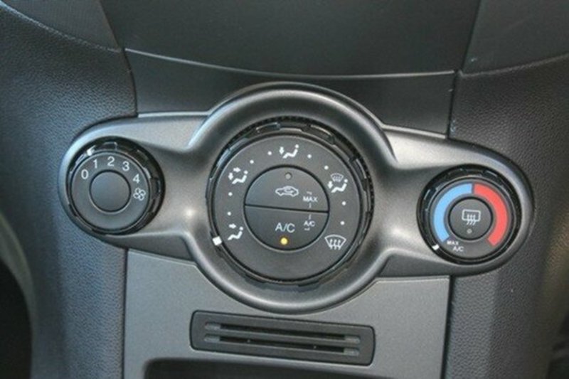 2015 FORD FIESTA AMBIENTE WZ