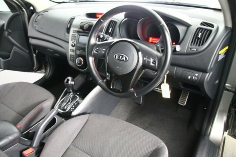 2013 KIA CERATO SLi TD MY13
